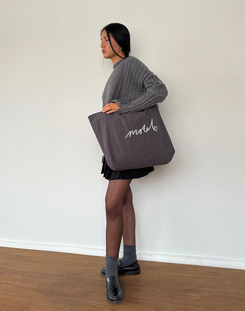Imagen de Nola Totebag en Beluga con bordado Motel