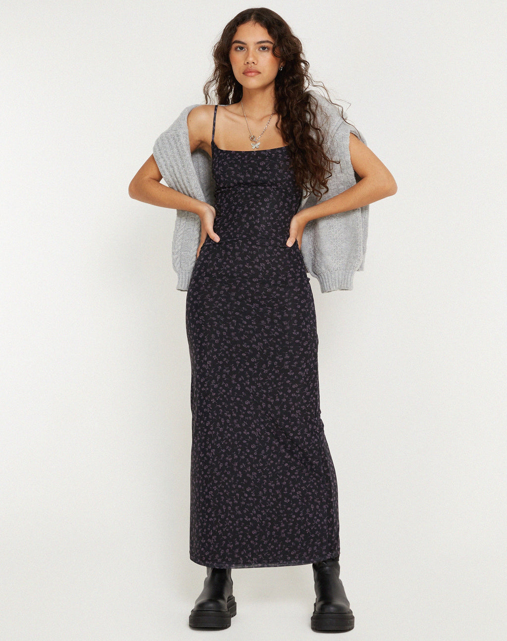 Norila Maxi Vestido en Rosa Oscuro Negro