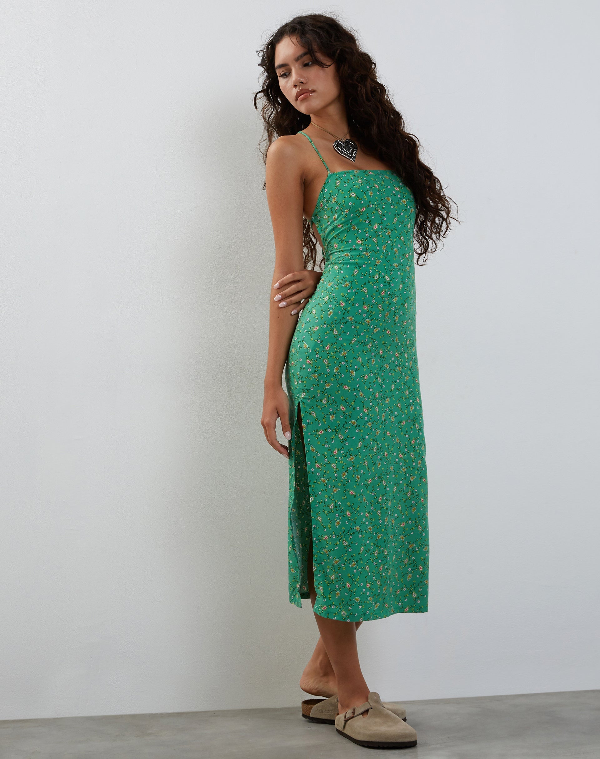 Imagen del vestido Nosita Midi Dress In Paisley Fun Green