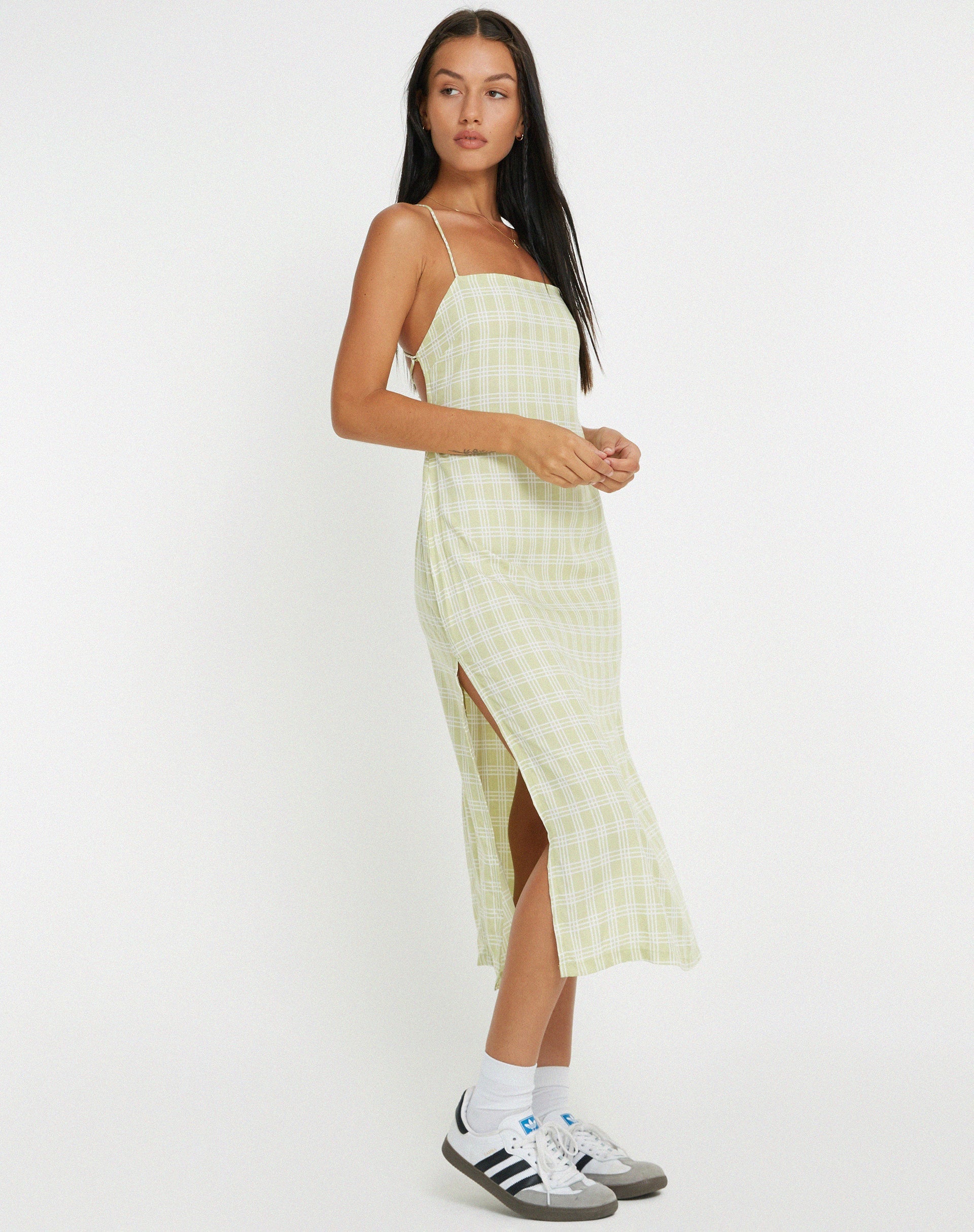imagen de Nosita Midi Dress in Sage Check