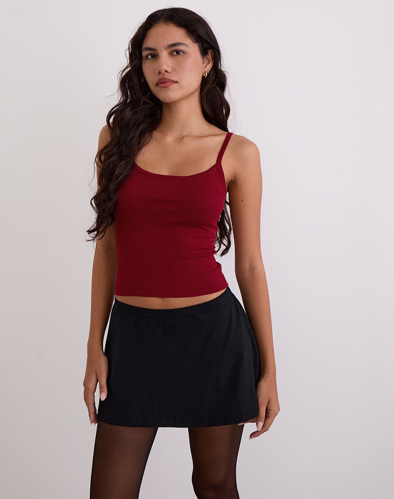 Imagen de Ziva Knit Cami Vest Top en Borgoña