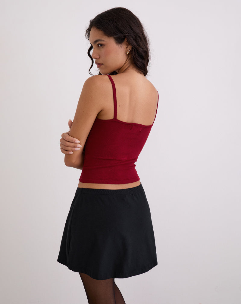 Imagen de Ziva Knit Cami Vest Top en Borgoña