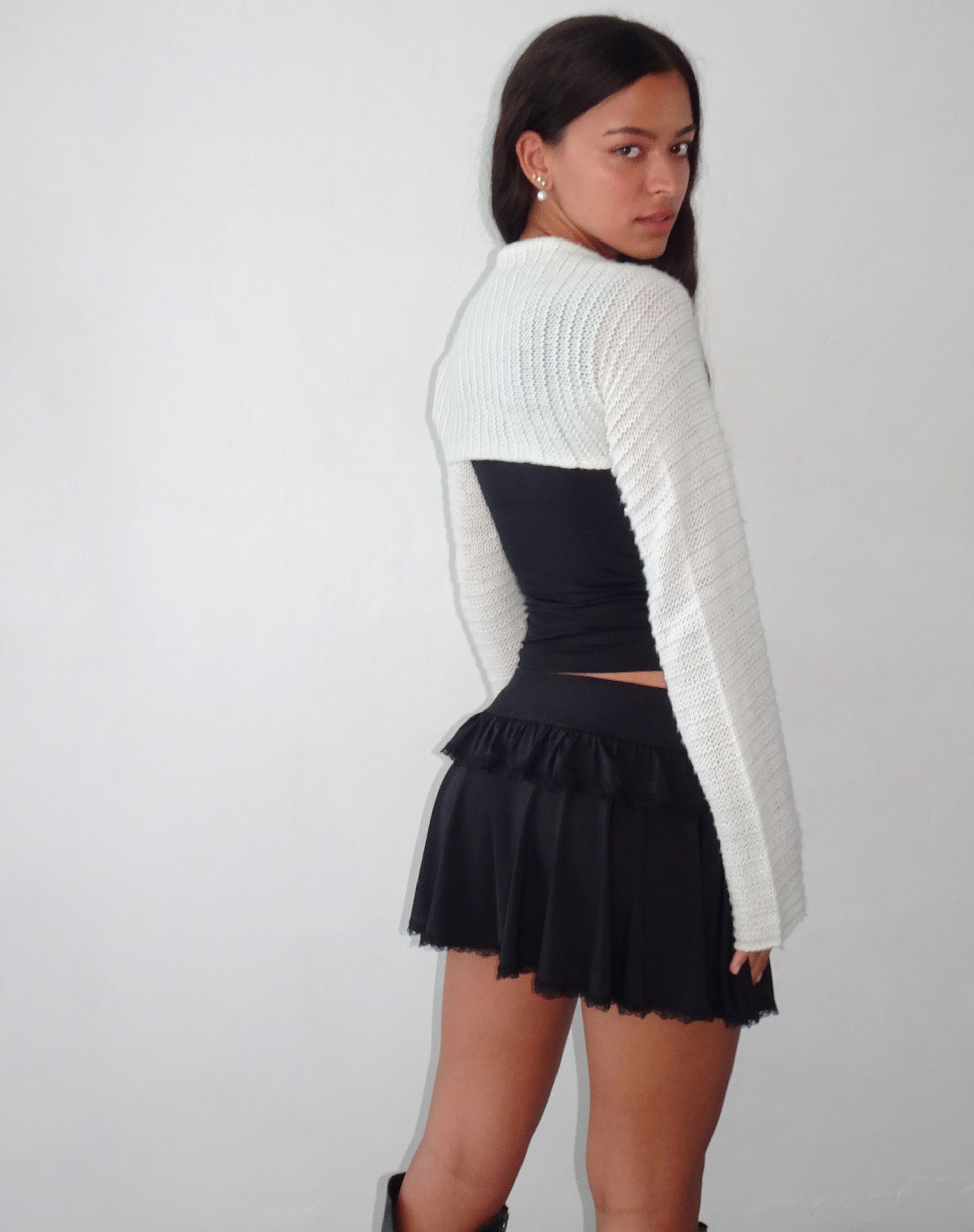 Imagen de Nobila Shrug Top en marfil