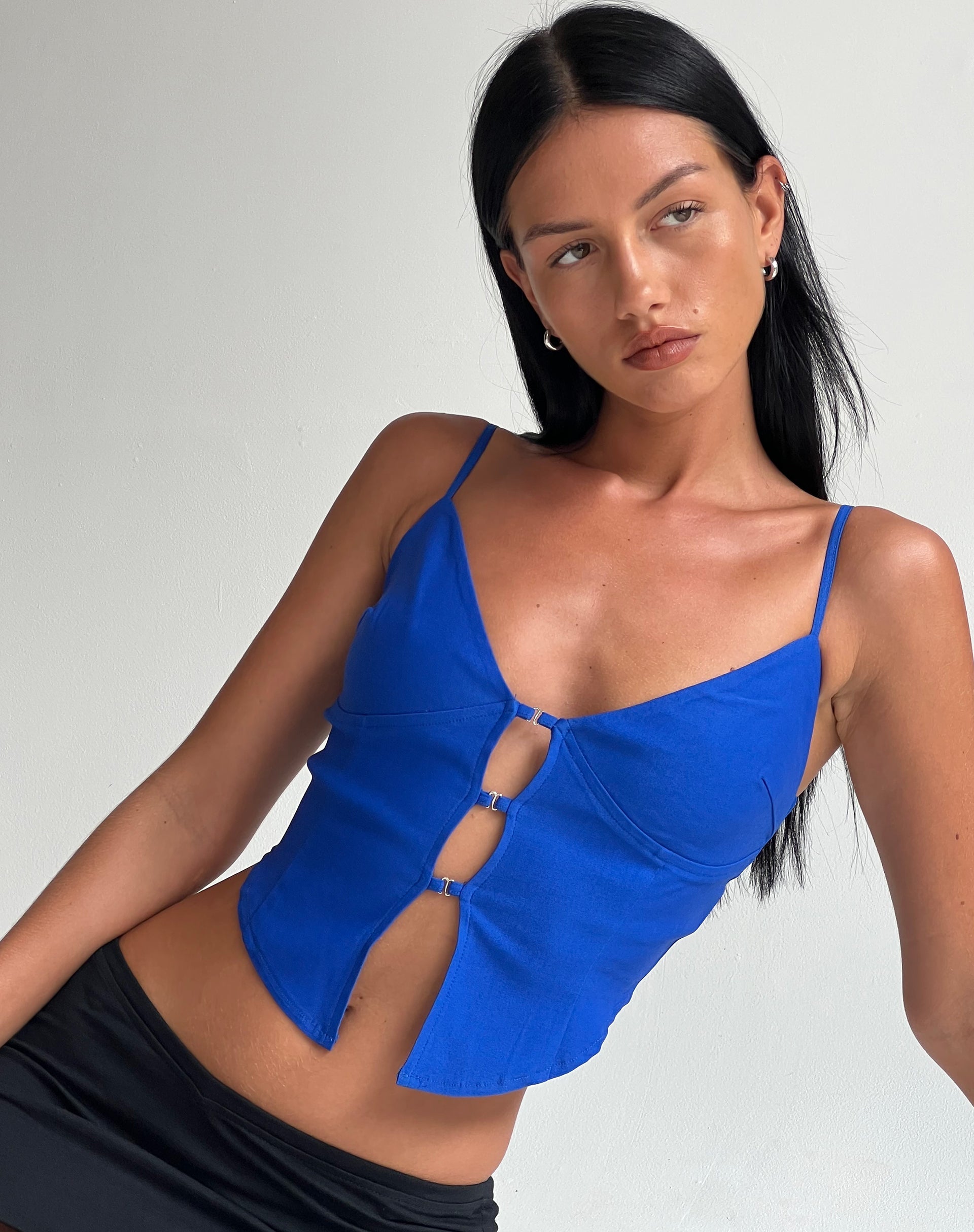 Imagen de Oleta Cami Top en Cobalto