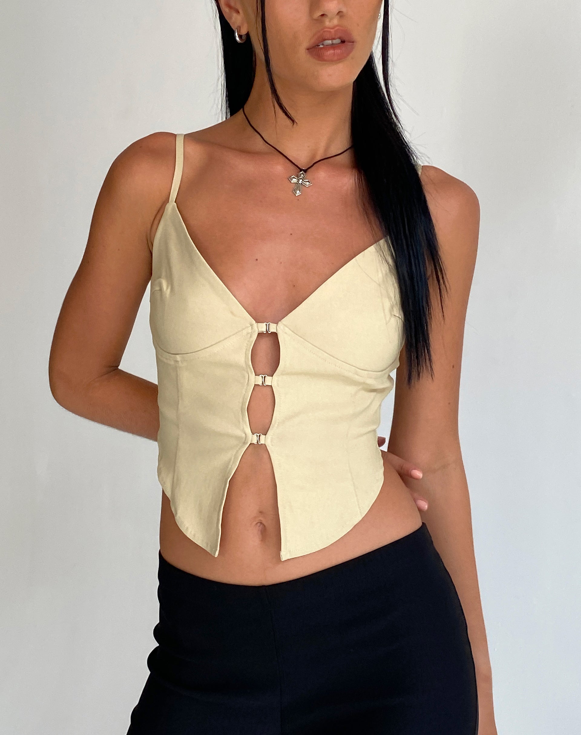 Imagen de Oleta Cami Top en Crema