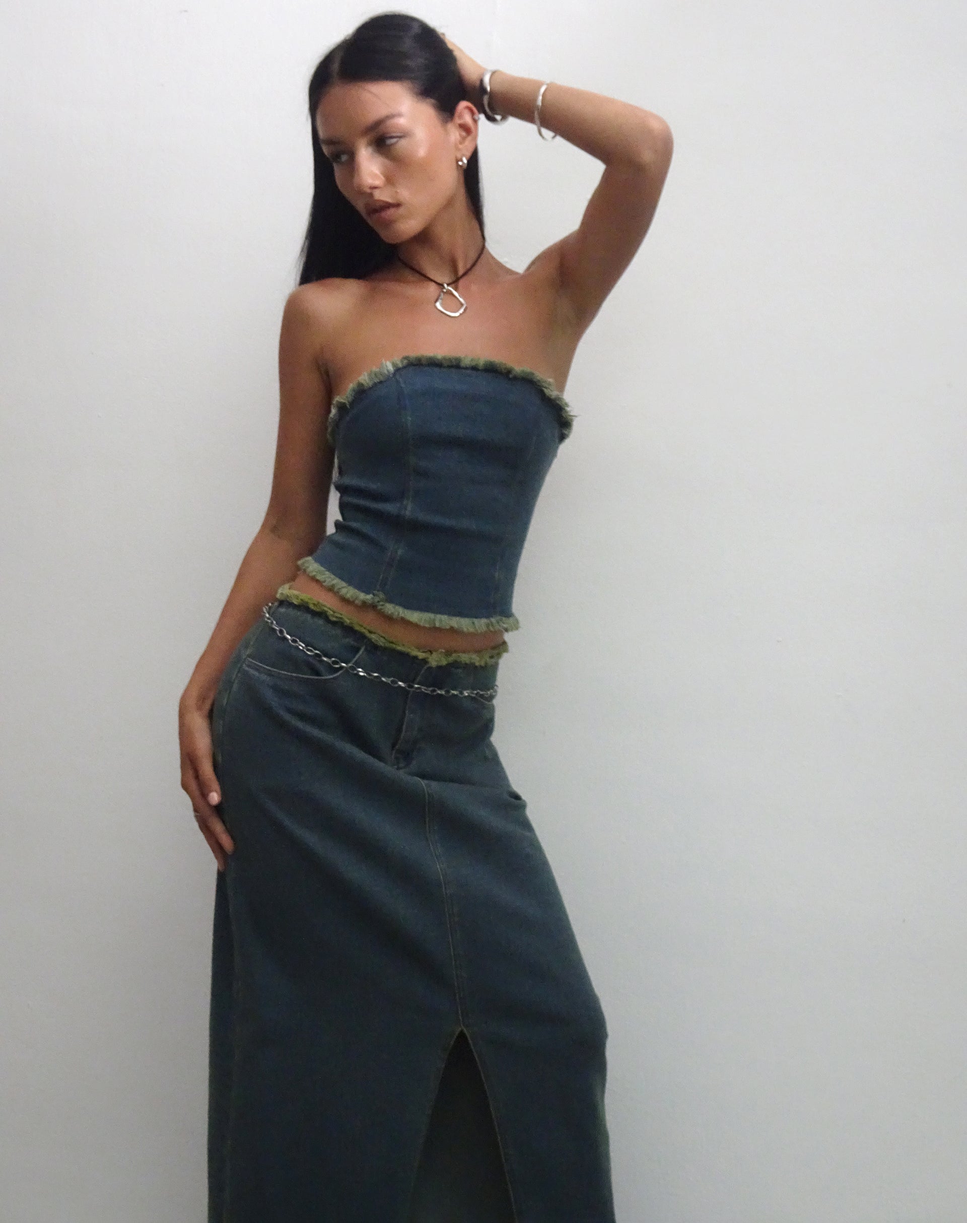 Imagen de Omas Denim Bandeau Top en marrón azul lavado ácido