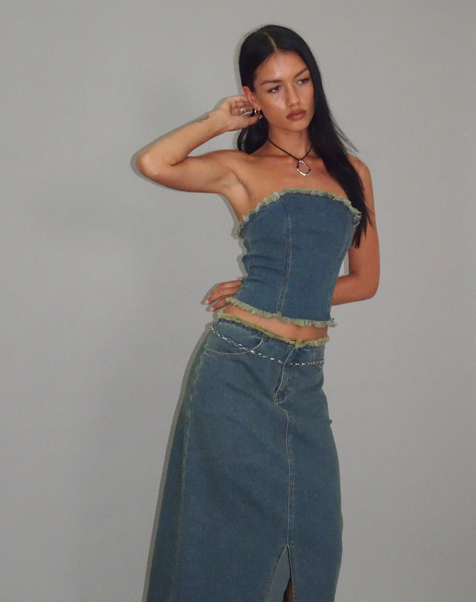 Imagen de Omas Denim Bandeau Top en marrón azul lavado ácido