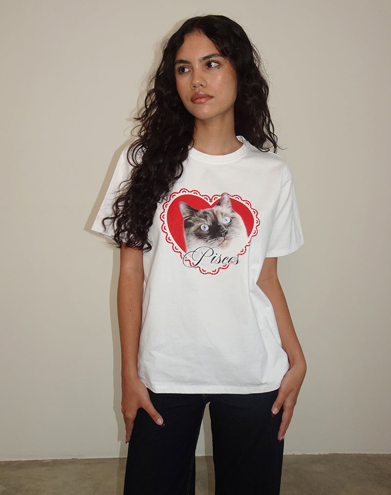 Imagen de Oversized Basic Tee in White with Pisces Motel Pet