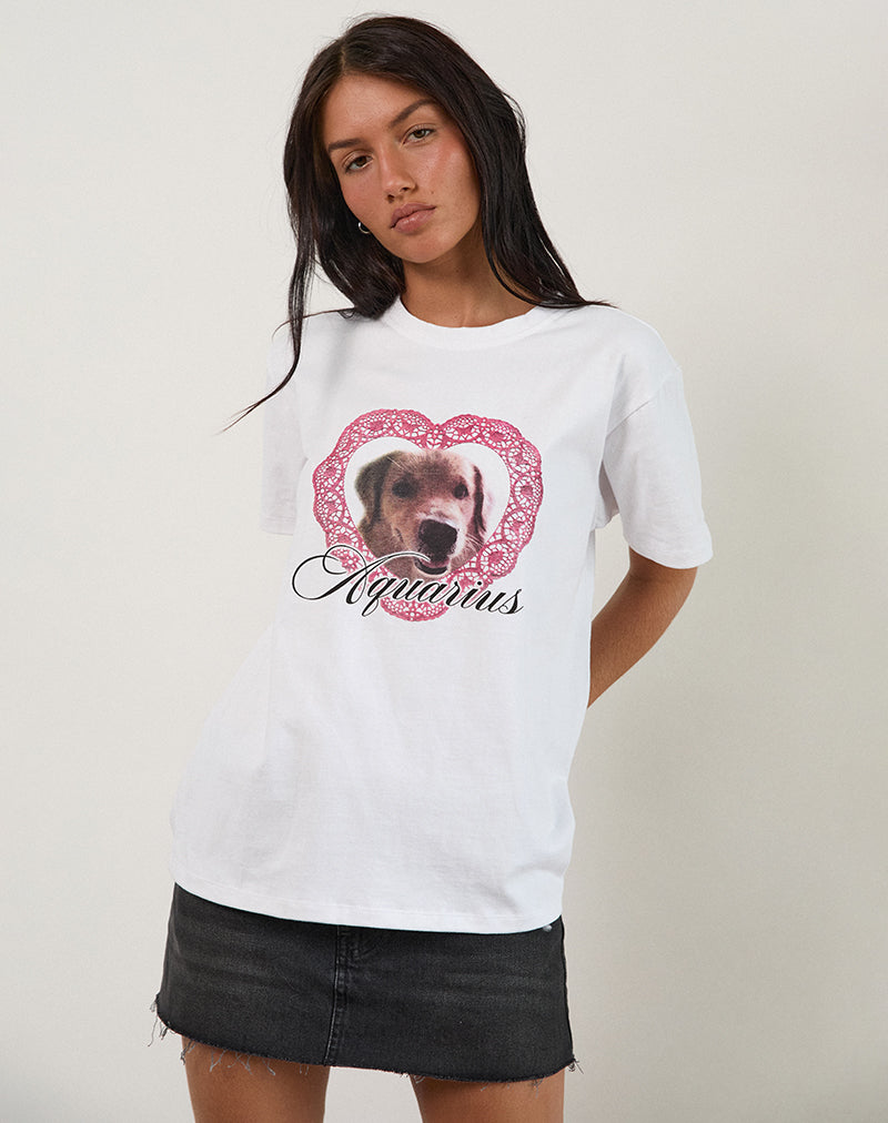 Imagen de Oversized Basic Tee in White with Aquarius Dog Graphic