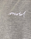 Marga gris con bordado Motel Scribble