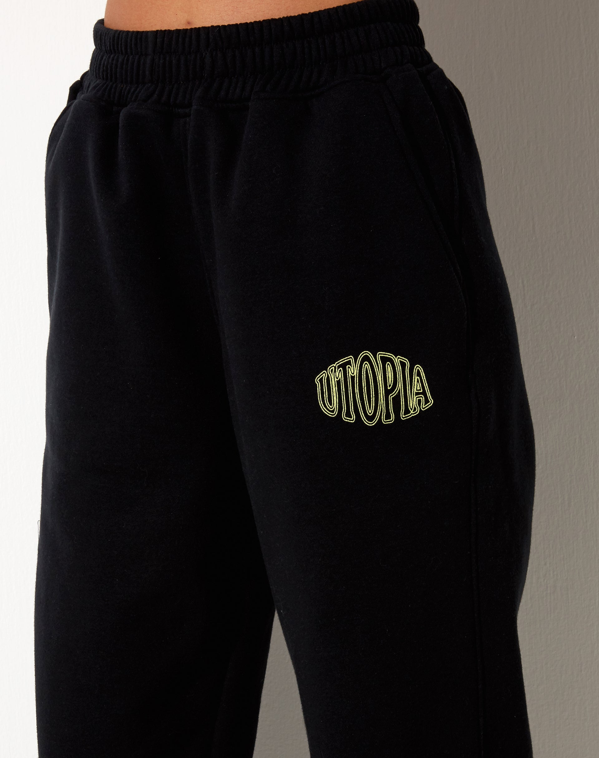 Imagen de Roider Jogger en negro Utopia