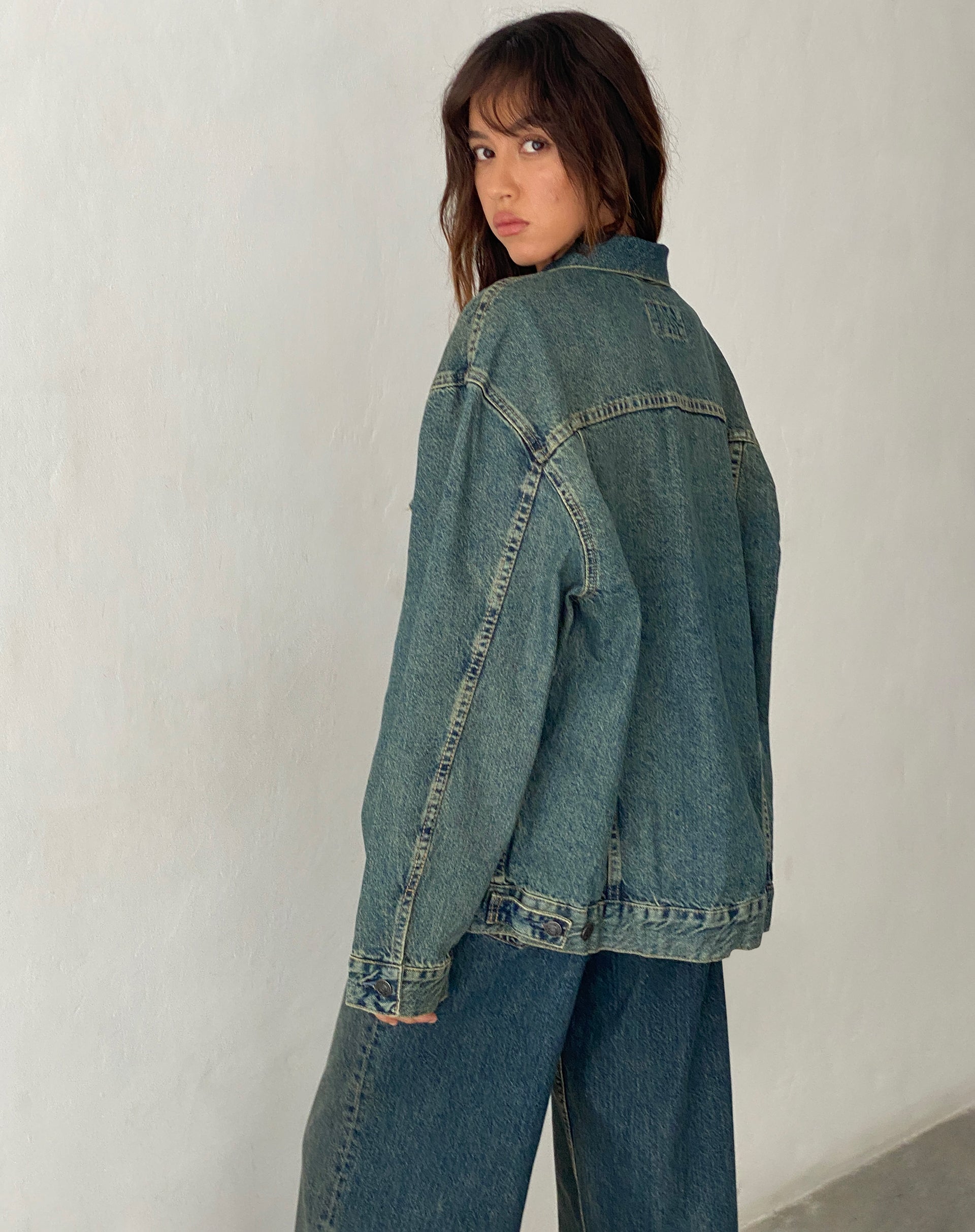 imagen de Oversized Denim Jacket in Brown Blue Acid