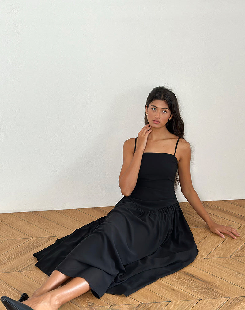 Paduri Vestido midi con cintura caída de gasa Negro