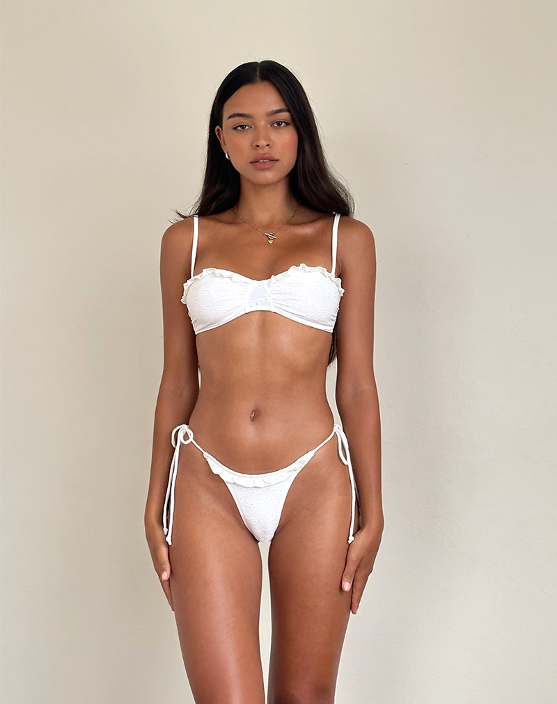 Imagen de Pafriza Top de bikini con volante en broderie blanco