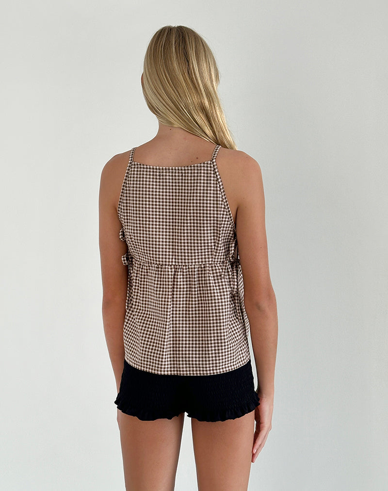 Imagen de Palsi Tie Side Sleeveless Top in Brown Mini Gingham