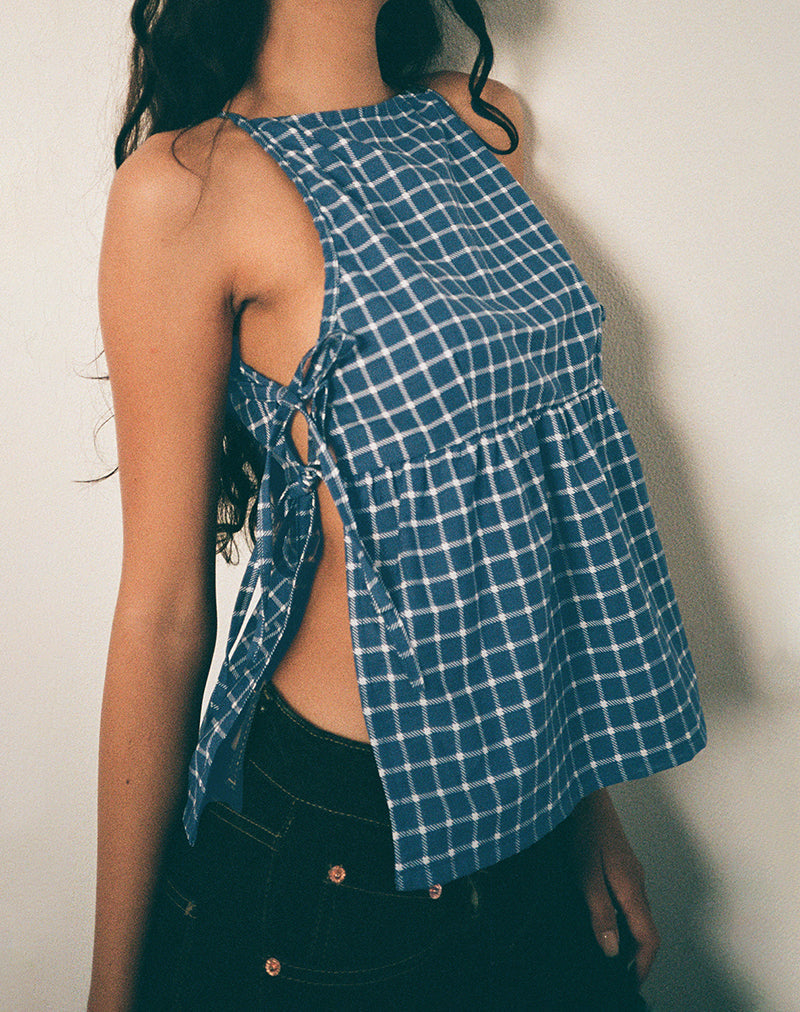 Imagen de Palsi Tie Side Top in Navy Tartan