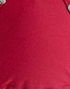 Rojo con tachuelas