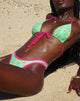 Imagen de la braguita de bikini Farida en verde floral