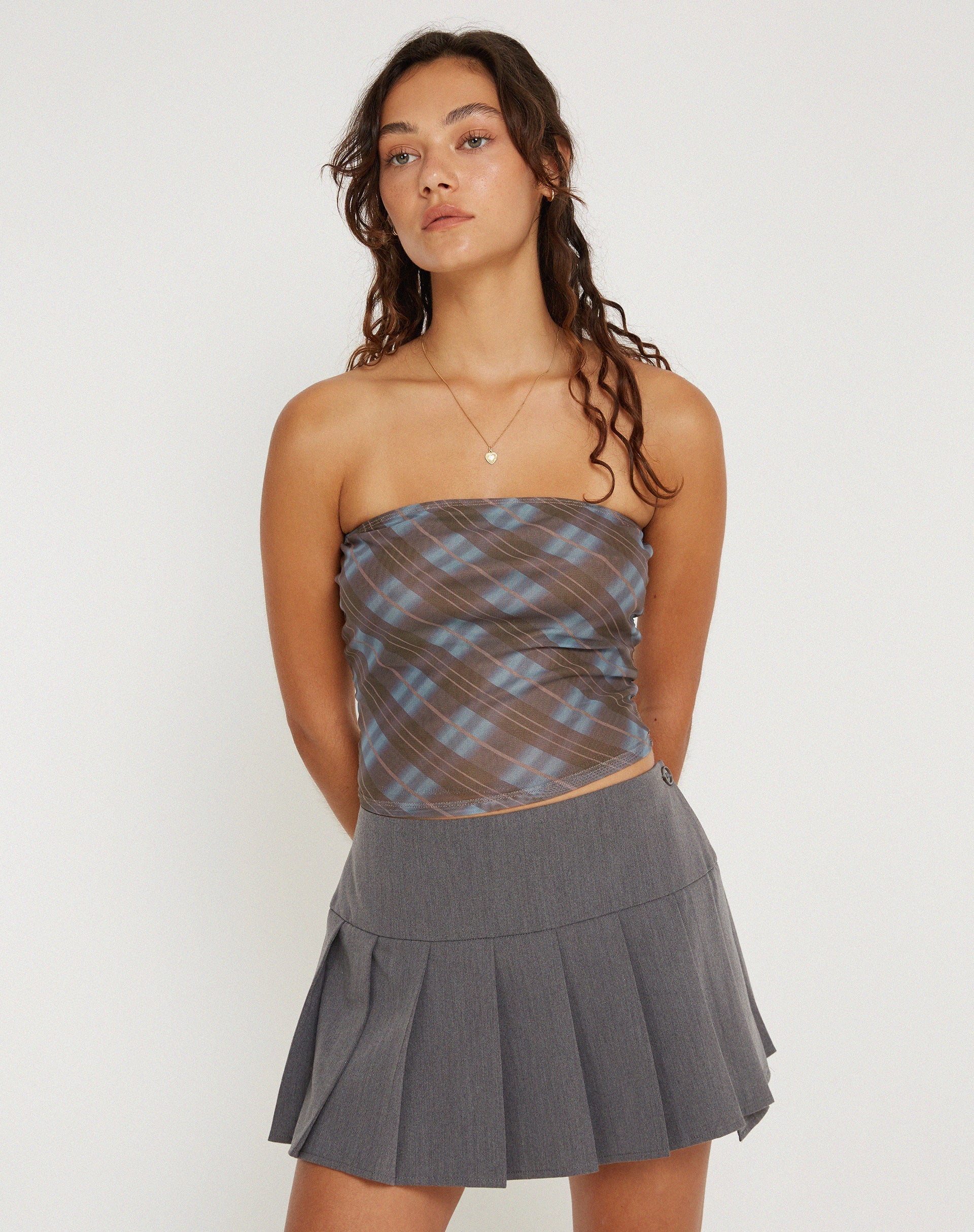 imagen de PEGGY TOP VERDE CHECK BLURRED DARK OLIVE