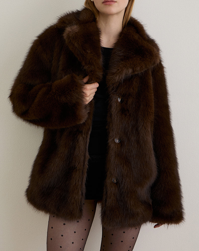Imagen de la chaqueta Pepita de piel sintética marrón oscuro