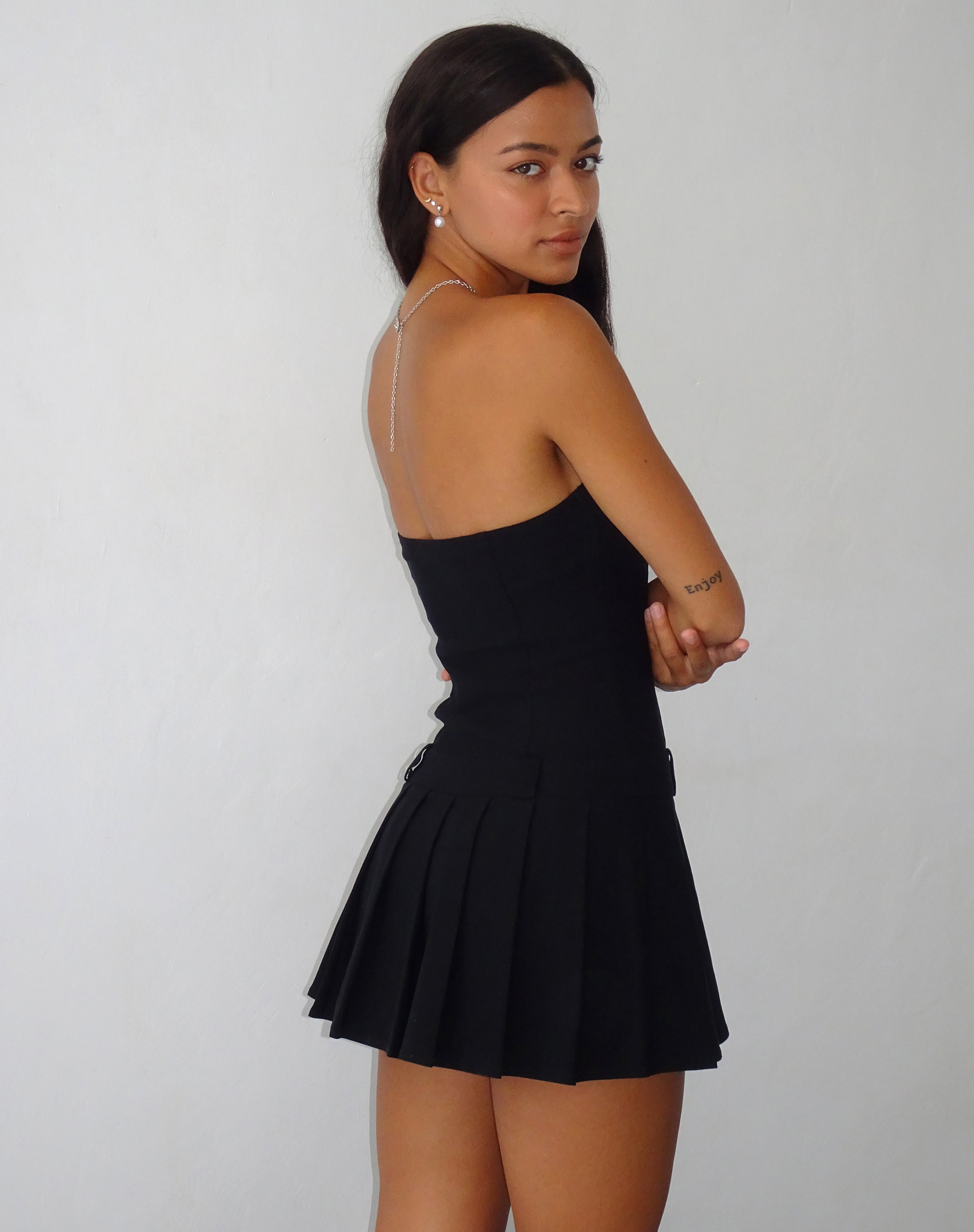 Imagen de Payoda Bandeau Mini Dress in Black