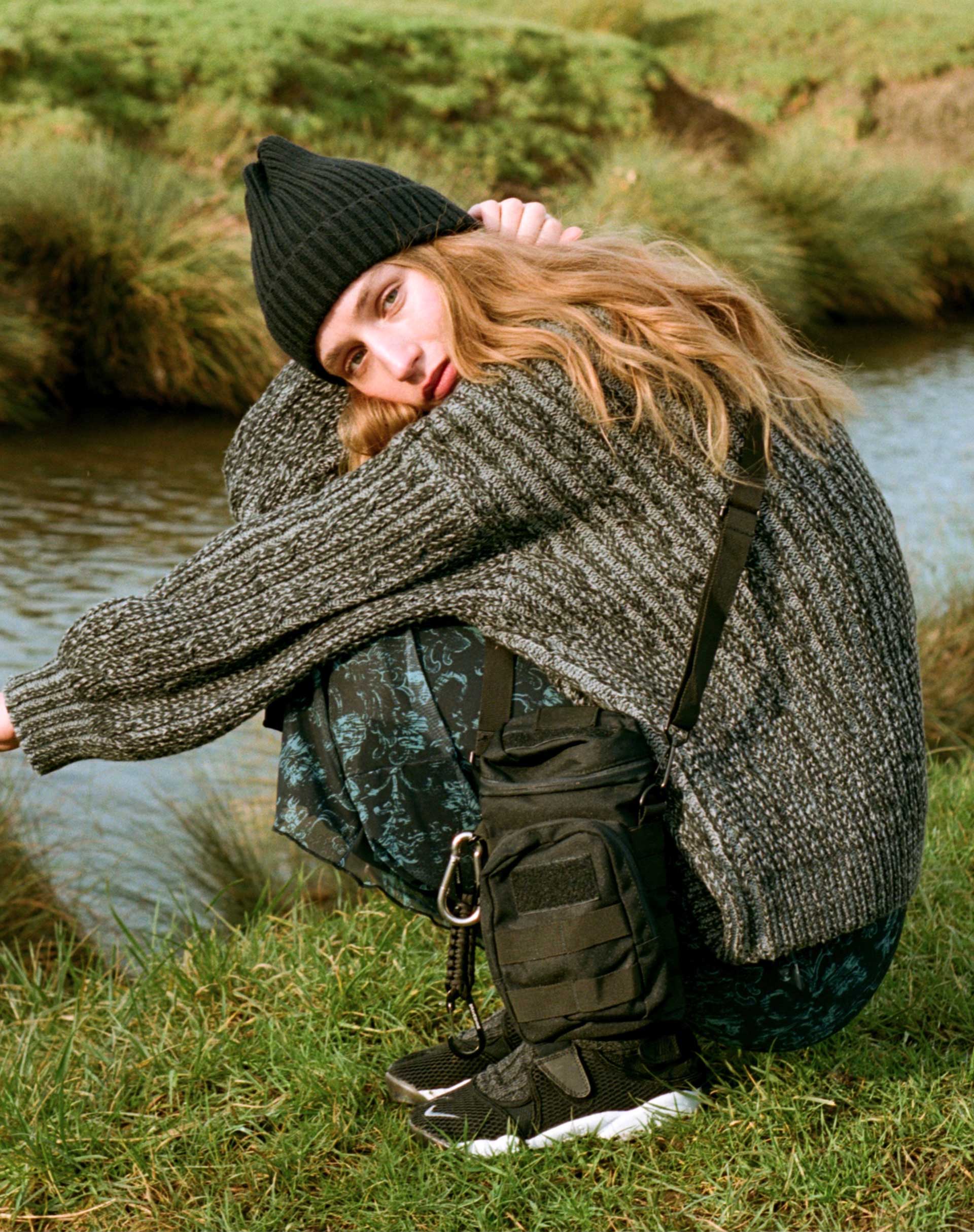 imagen de Amieta Knitted Jumper in Shadow Grey