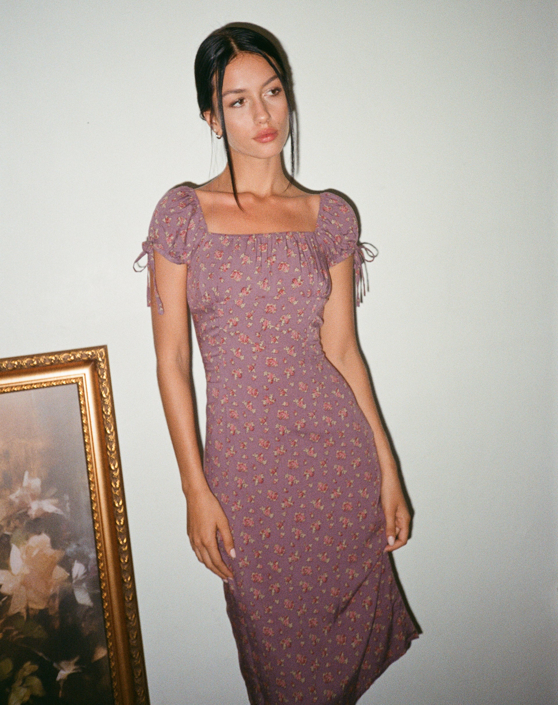 Imagen de Rachana Midi Dress in Flowing Rose Deep Purple
