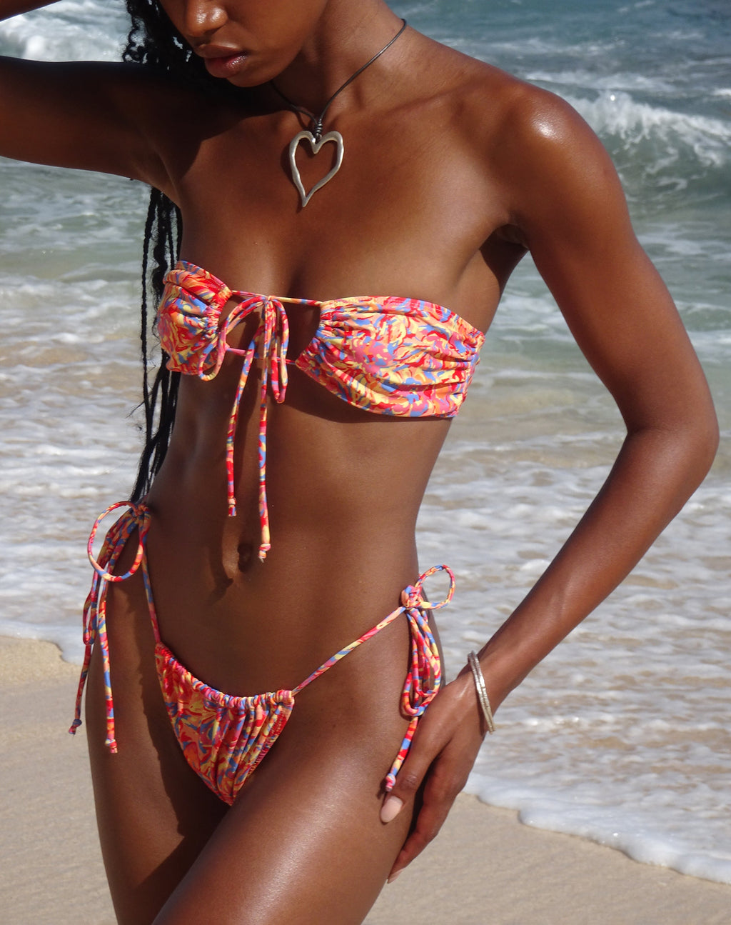 Braguita de bikini Leyna en flor naranja