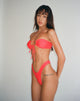 Imagen de la braguita de bikini Farida en rojo escarlata