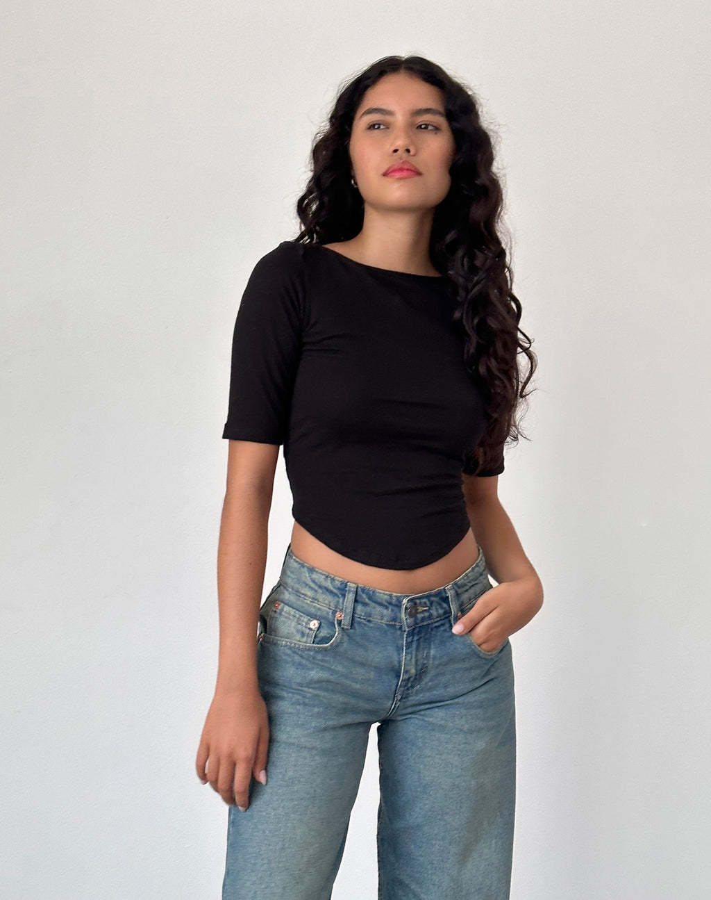 Top con dobladillo curvado Ralda de algodón y cáñamo negro