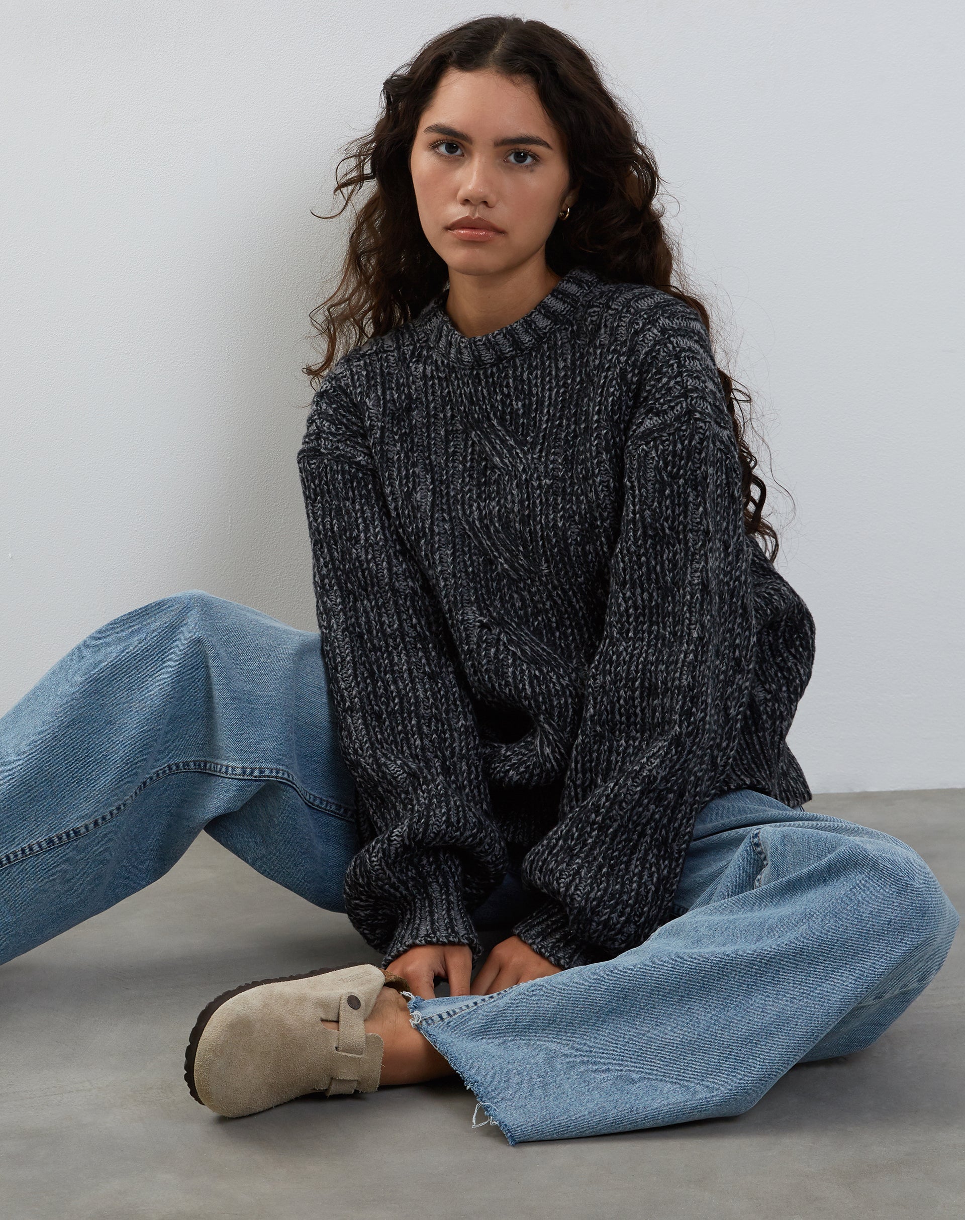 imagen de Amieta Knitted Jumper in Shadow Grey
