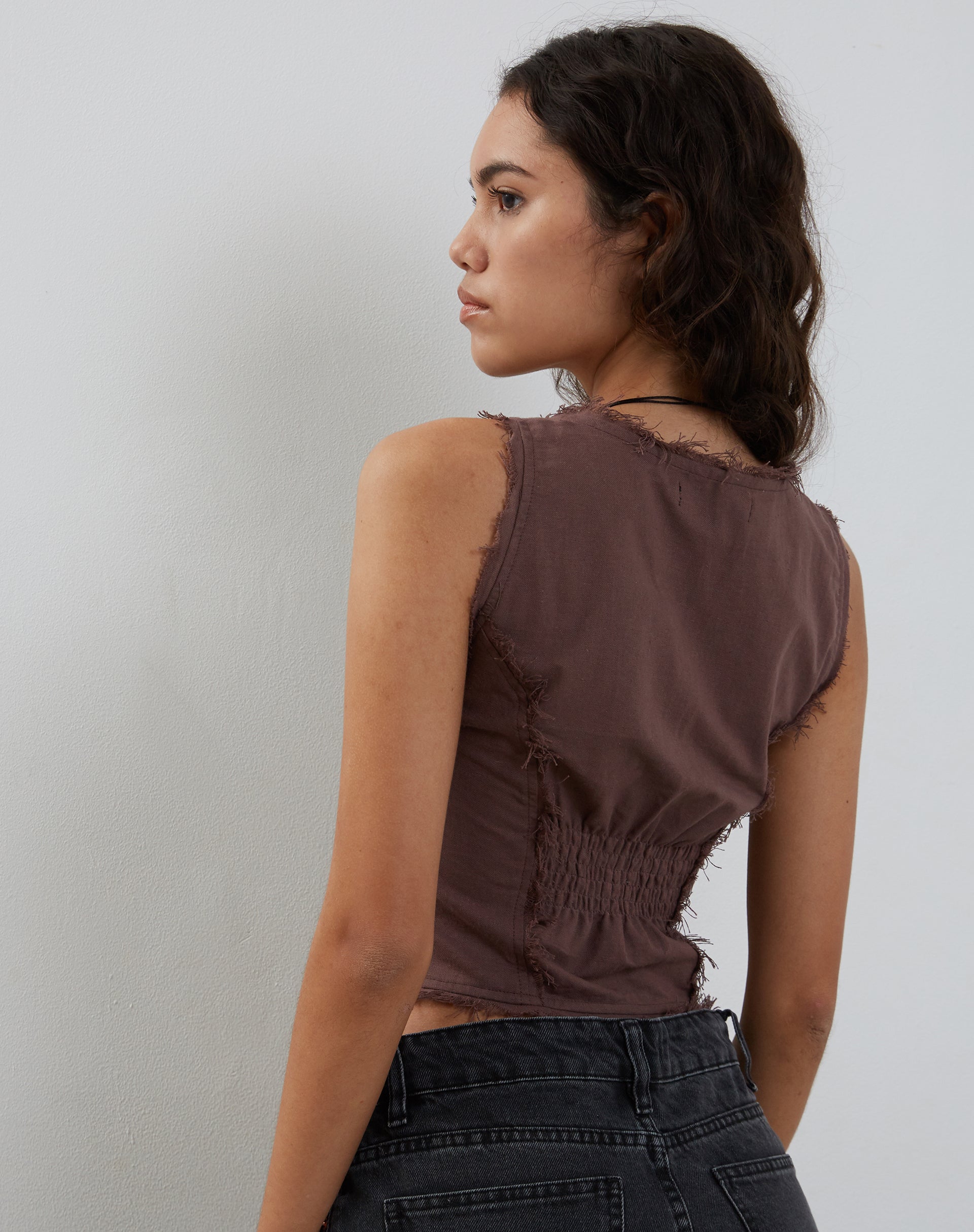 Imagen de Ayara Button Up Cami Top in Deep Taupe