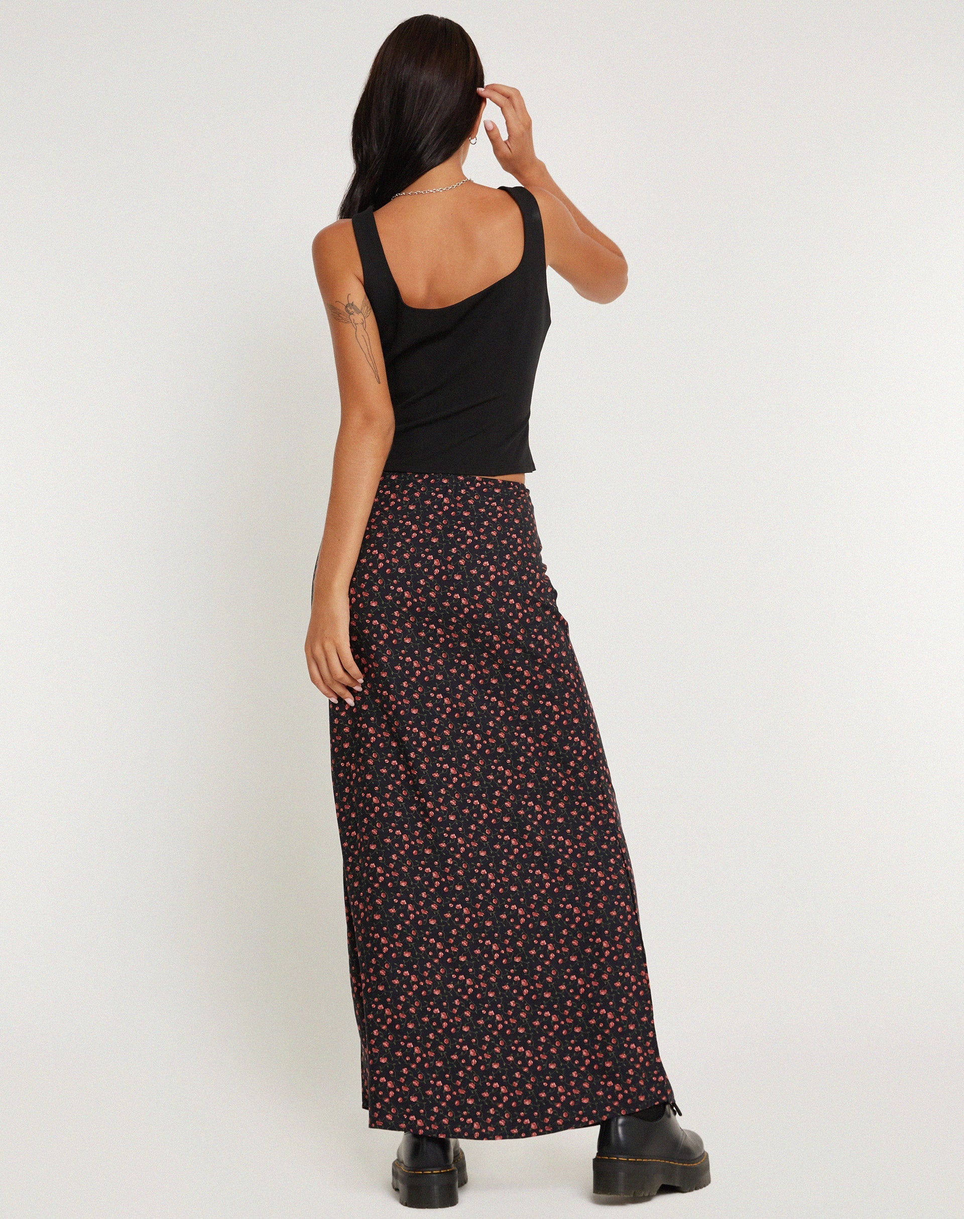 imagen de Easton Maxi Skirt en Rosa Oscuro Rosa Negro