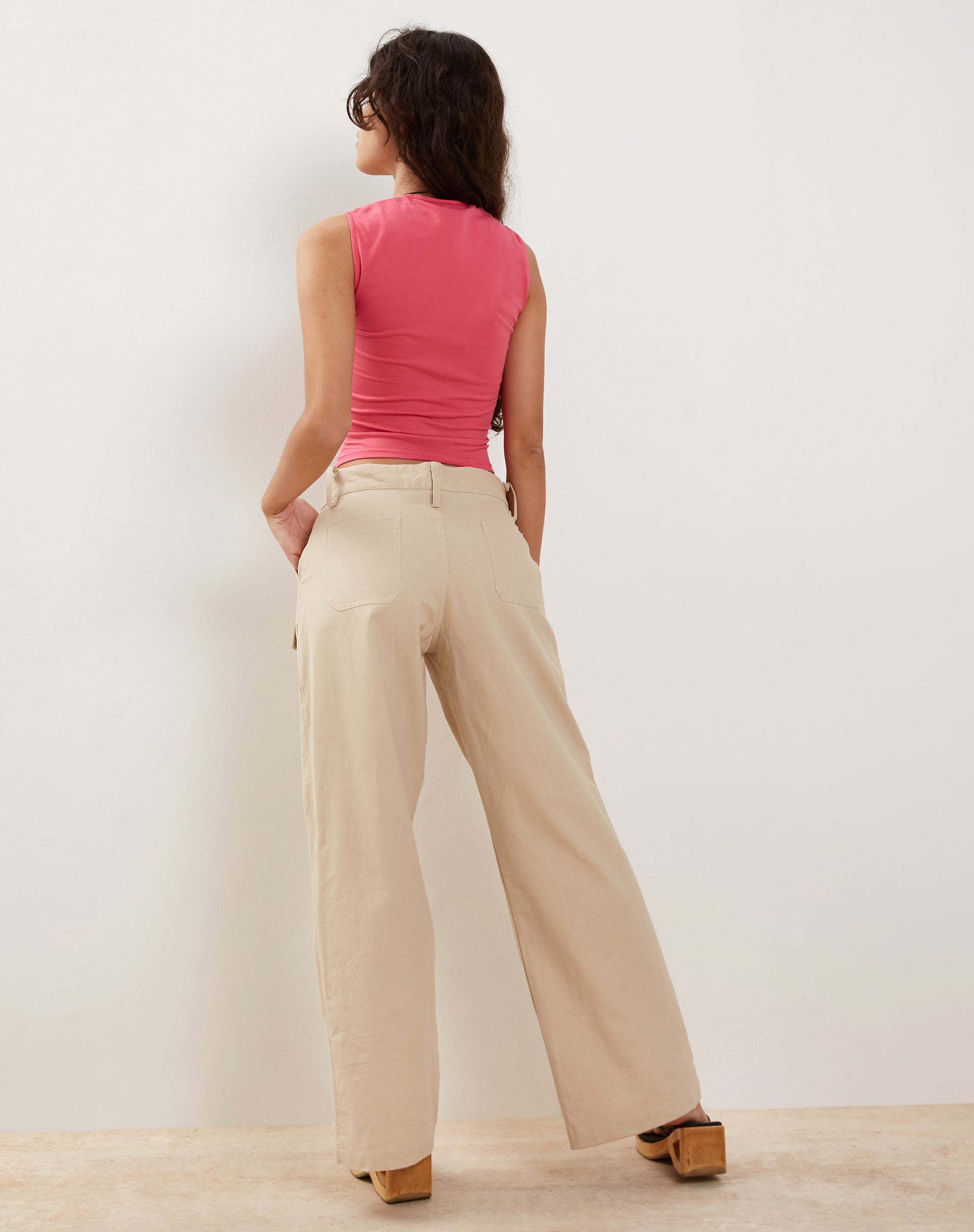 Imagen de Jinsu Crop Top en Hot Pink