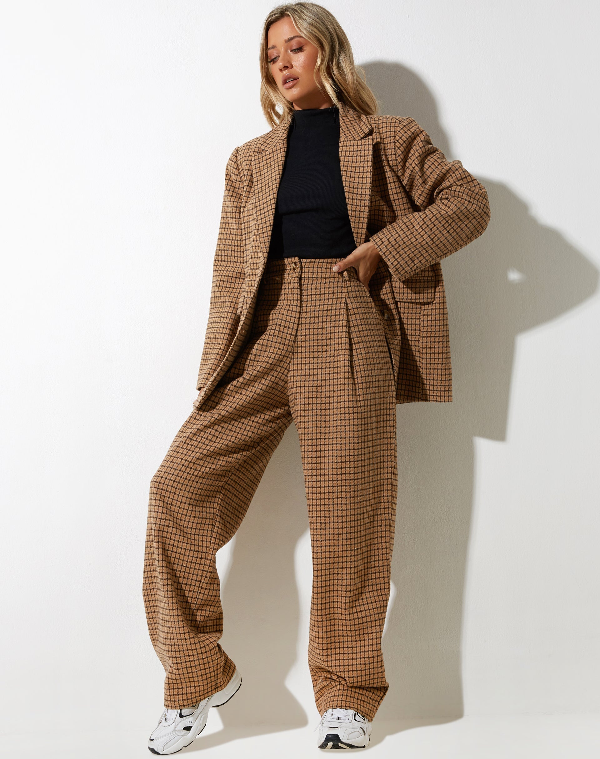imagen de Maiwa Blazer en Lana Marrón