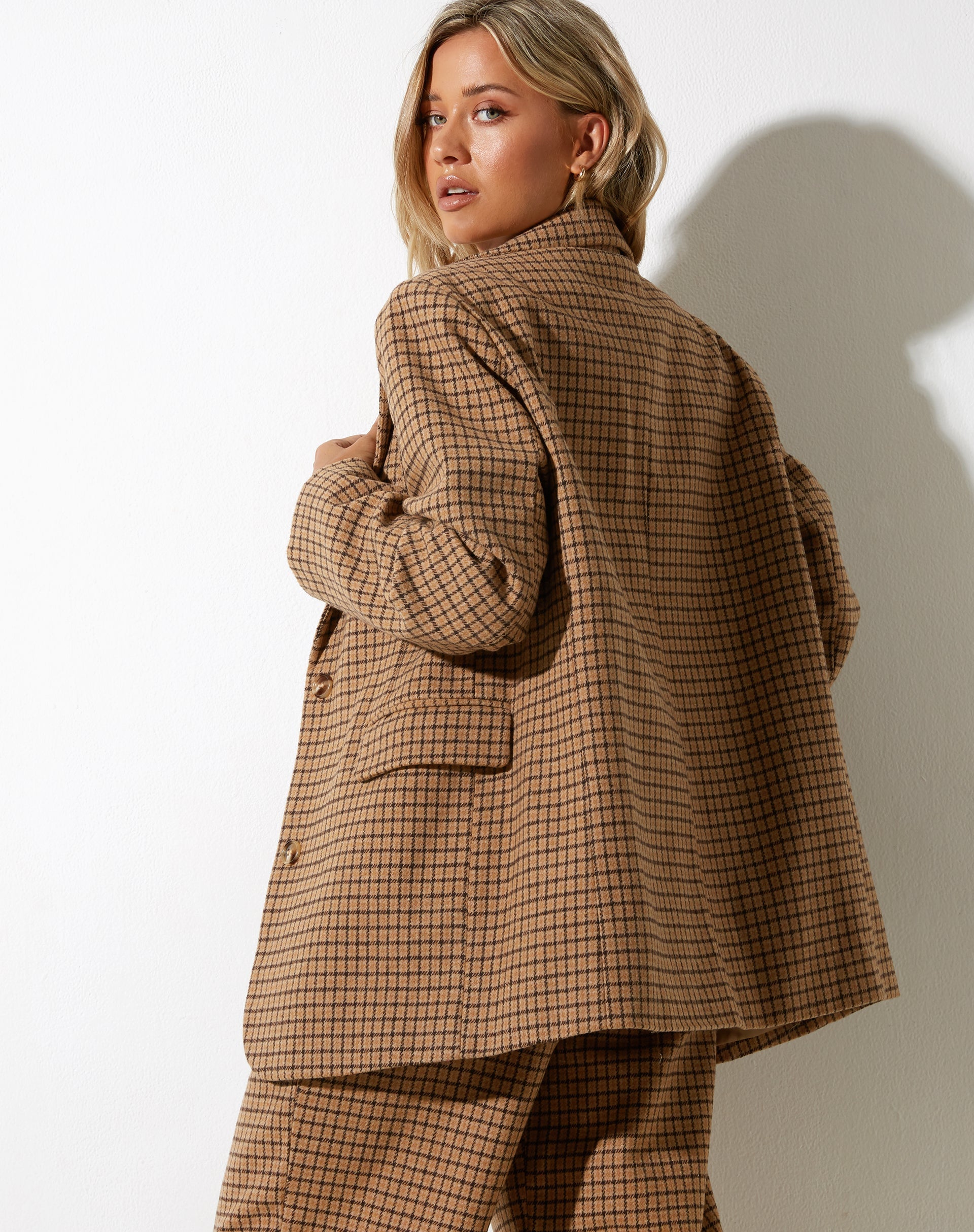 imagen de Maiwa Blazer en Lana Marrón