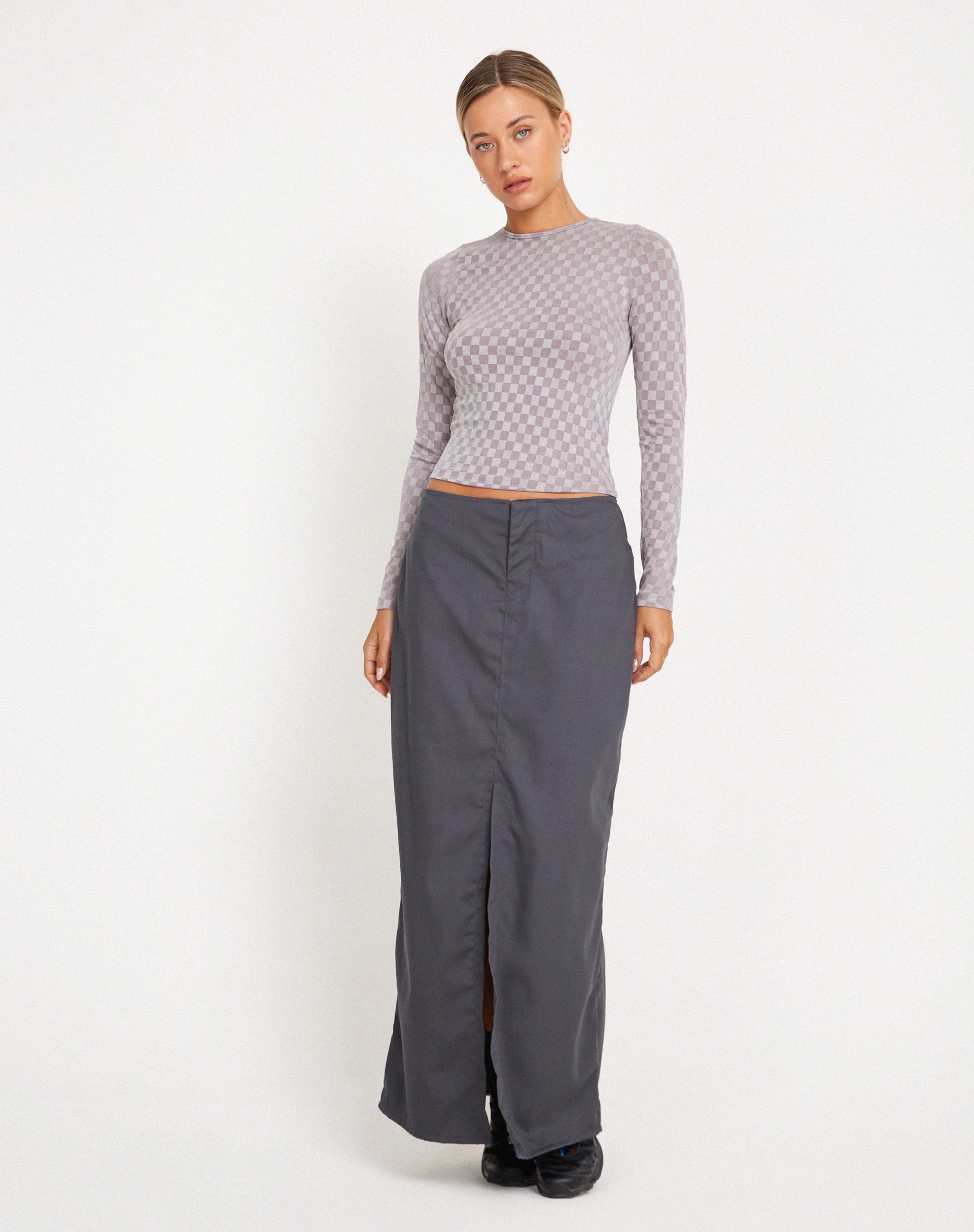 Imagen de Natari Crop Top de manga larga a cuadros Gris