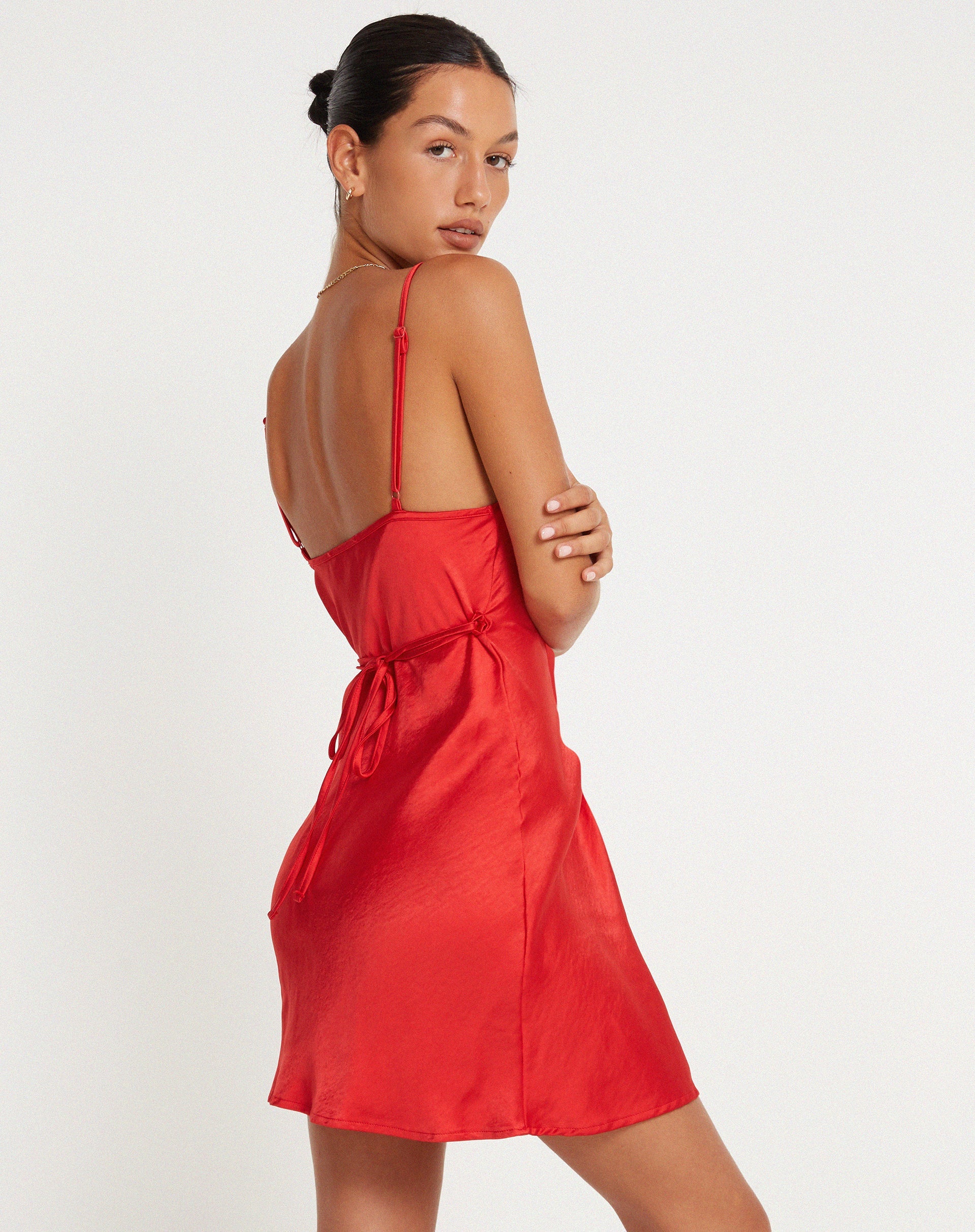 Imagen de Paiva Slip Dress in Satin Red