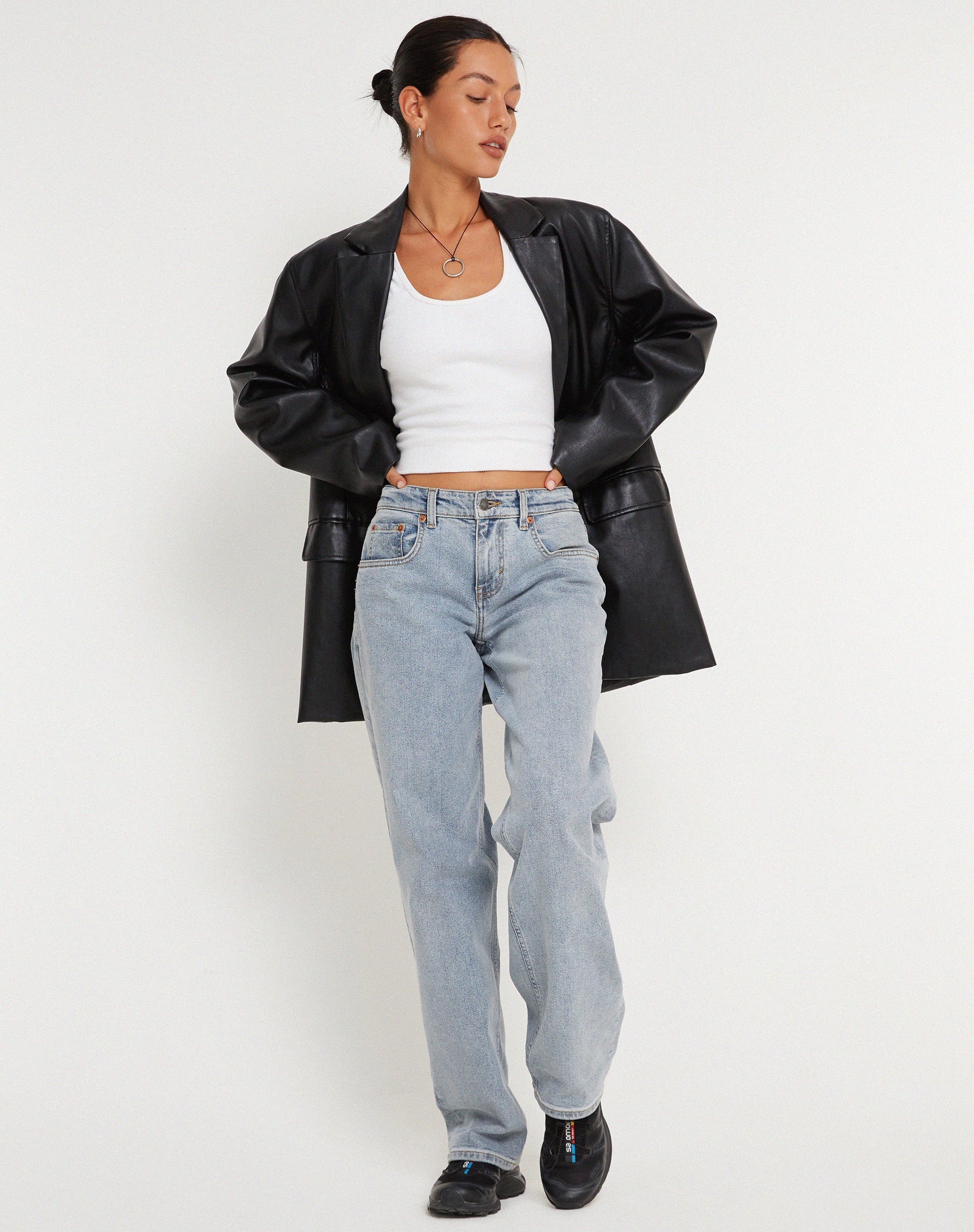 Imagen de Saken Blazer en Pu Negro