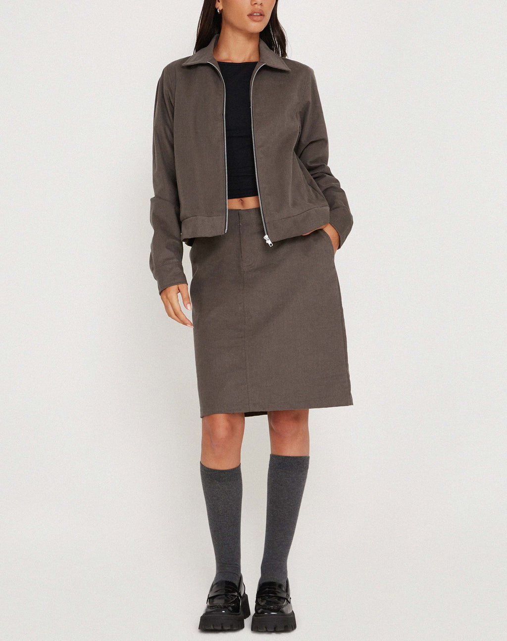 Chaqueta Tumbas Gris Oscuro