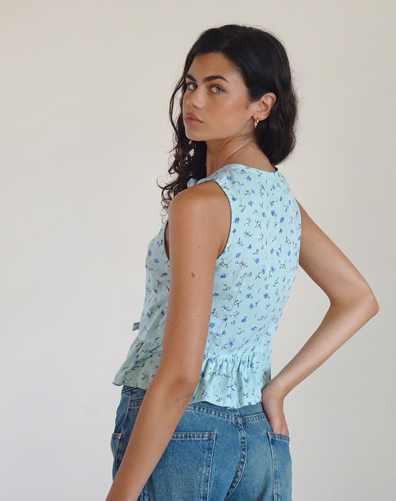 imagen de Revata Tie Front Top en Pretty Petal Green