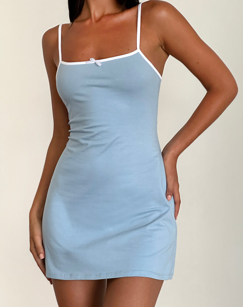 Minivestido Riniko en azul Nantucket con ribete blanco