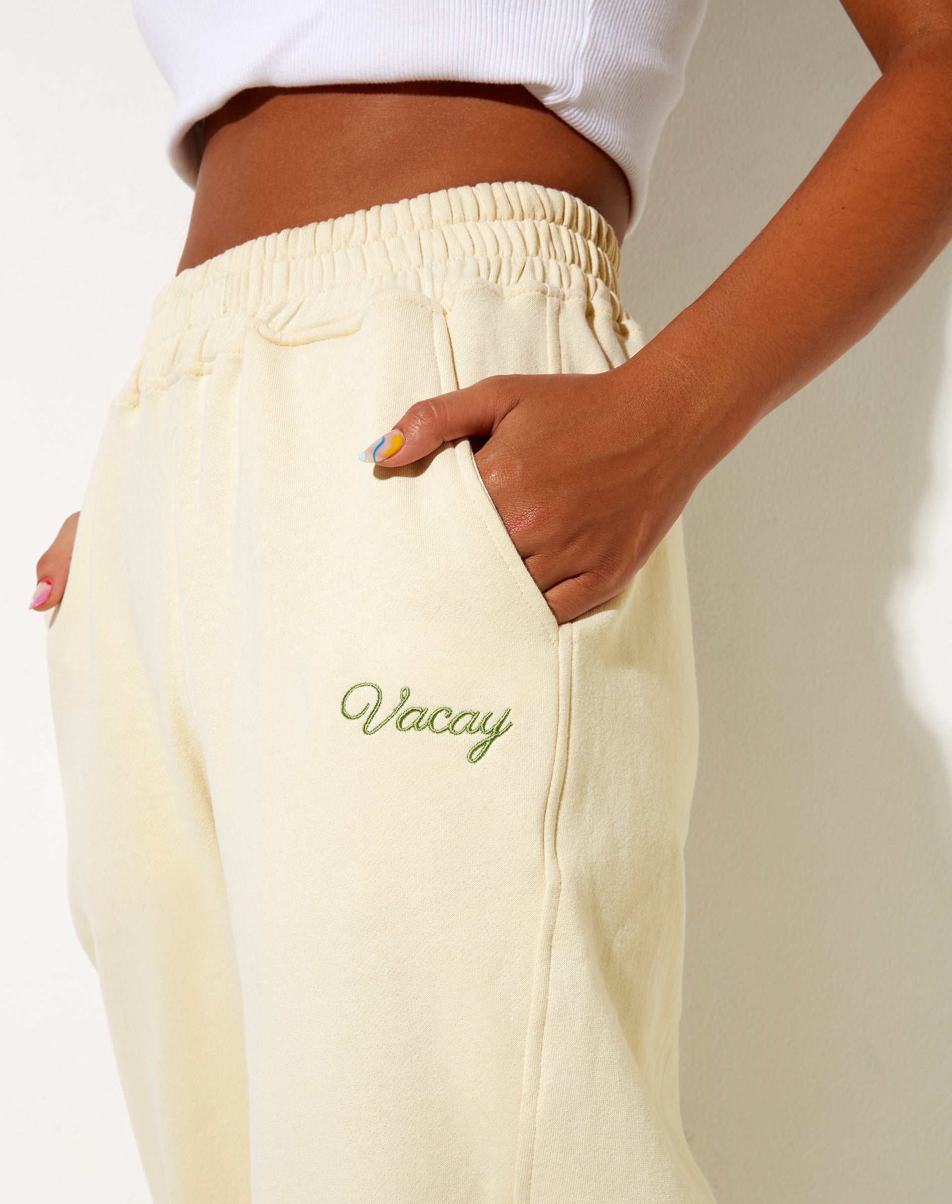 Imagen de Roider Jogger en Buttercream Vacay Embro