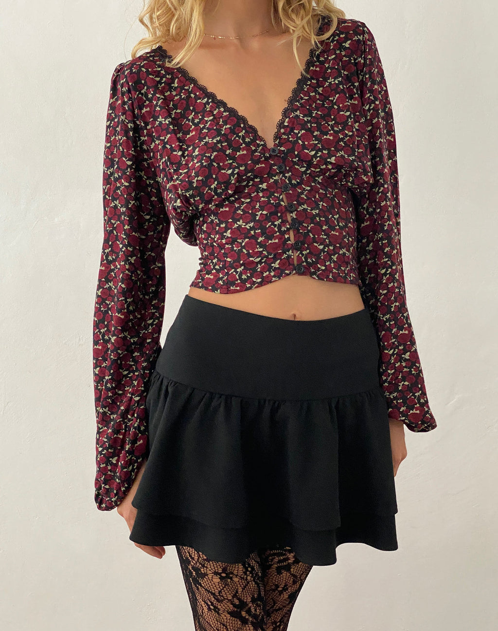 Rosani Top de Manga Larga en Rhoslyn Oscuro Estampado Ditsy