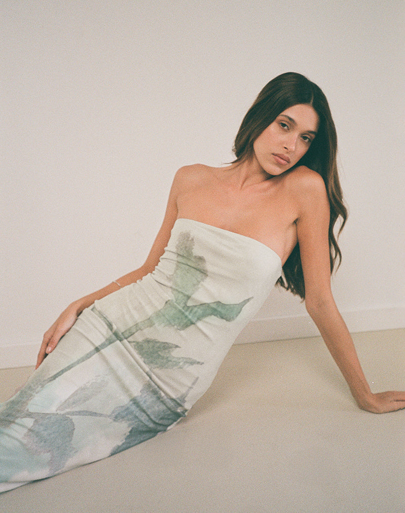 Imagen de Rosbandi Vestido Bandeau Midi en Azul Flor Pintado Abstracto