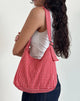 Imagen del bolso Roscoe en guinga roja