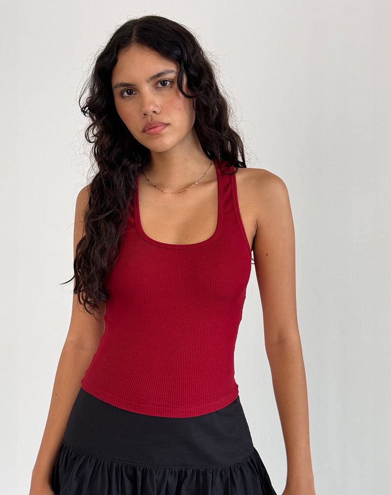 imagen de Roxe Ribbed Vest Top en Adrenaline Red