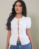 imagen de Ryota Tie Front Blouse in White with White Binding