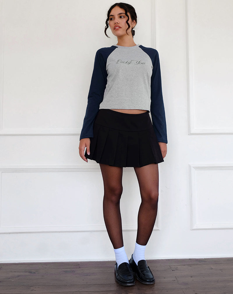 Imagen de Sabani Top en Marga Gris Marino con Estampado Lucky You