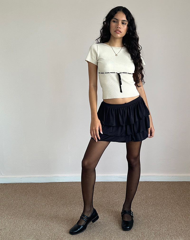 Imagen de Sabine Top beige con ribetes negros